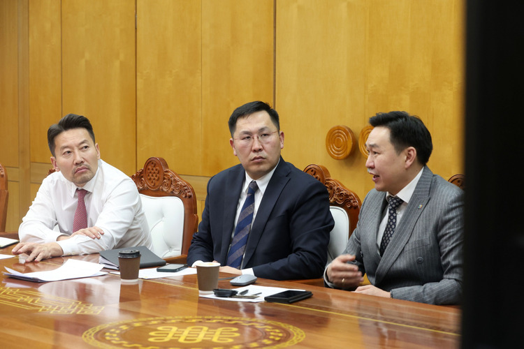 ХАРХОРУМ ХОТОД ЧӨЛӨӨТ БҮС БАЙГУУЛАХ АЖЛЫГ ЭРЧИМЖҮҮЛНЭ